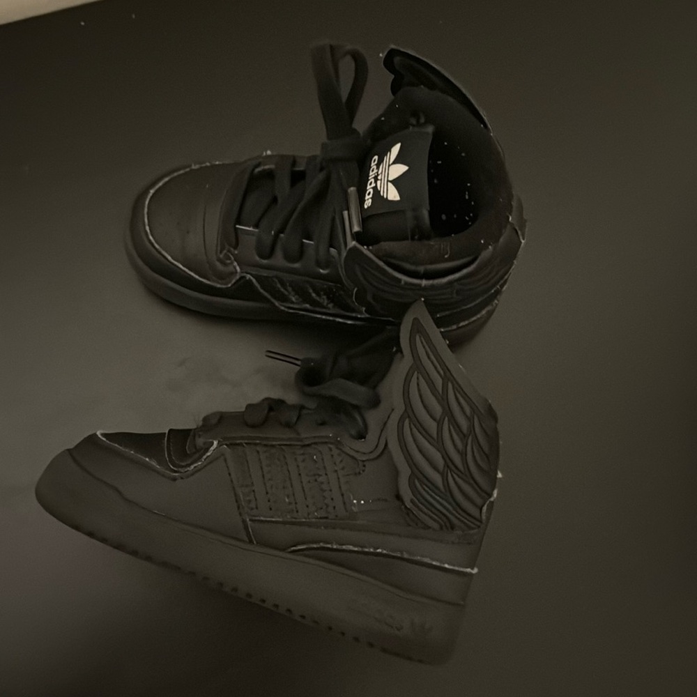 Toddler Adidas X Jeremy Scott Sneaker🖤